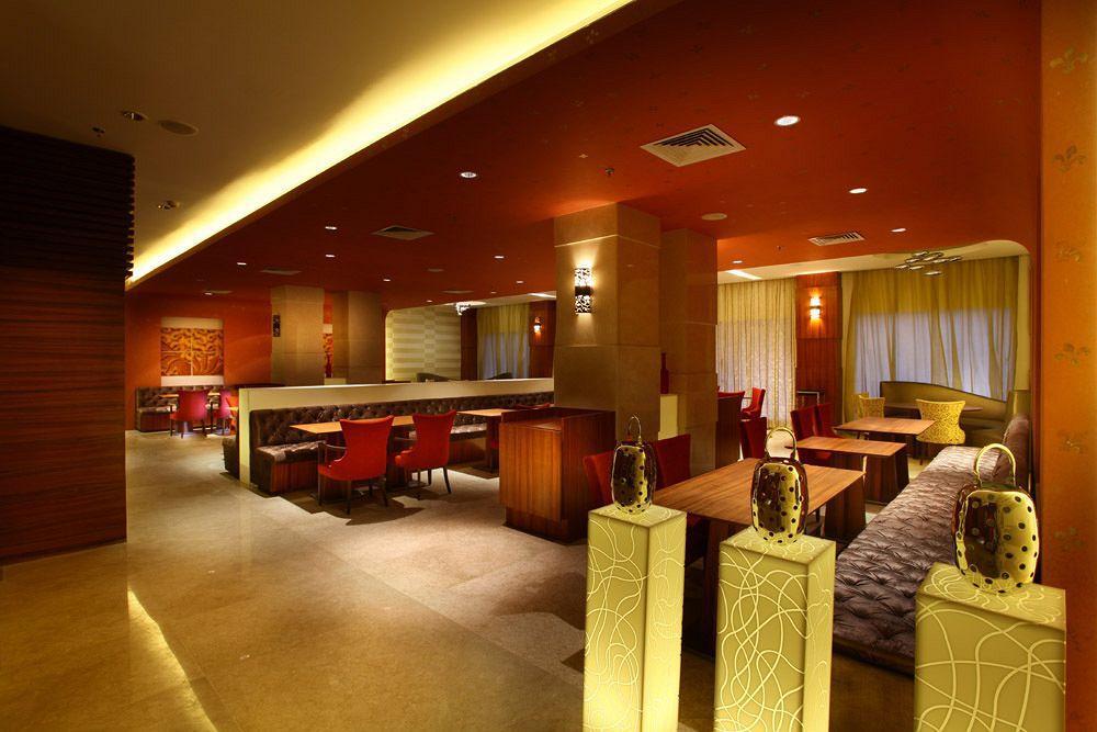 Hotel Park Plaza Shahdara à New Delhi Extérieur photo