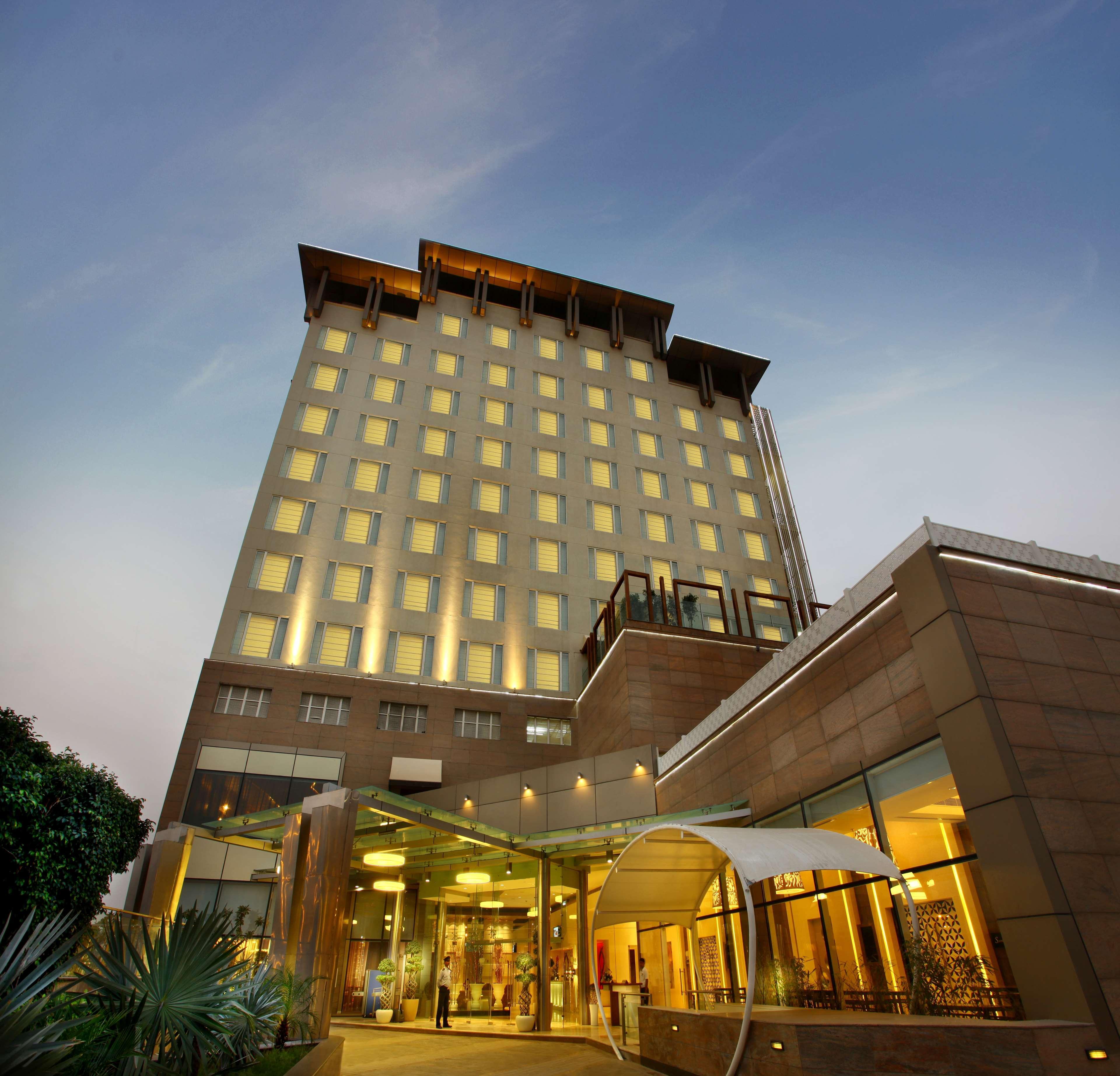 Hotel Park Plaza Shahdara à New Delhi Extérieur photo