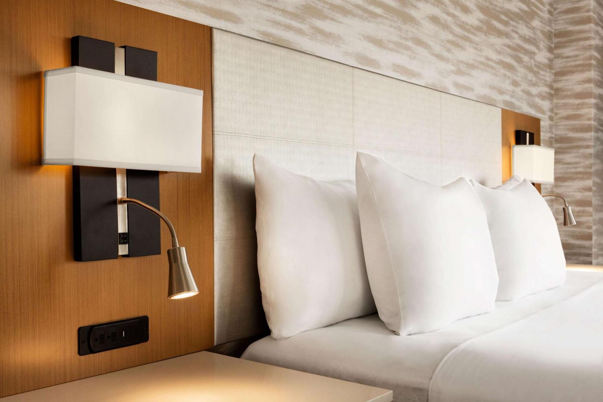 Hotel Park Plaza Shahdara à New Delhi Extérieur photo