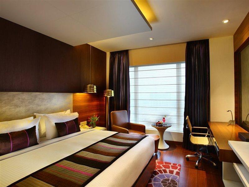 Hotel Park Plaza Shahdara à New Delhi Extérieur photo